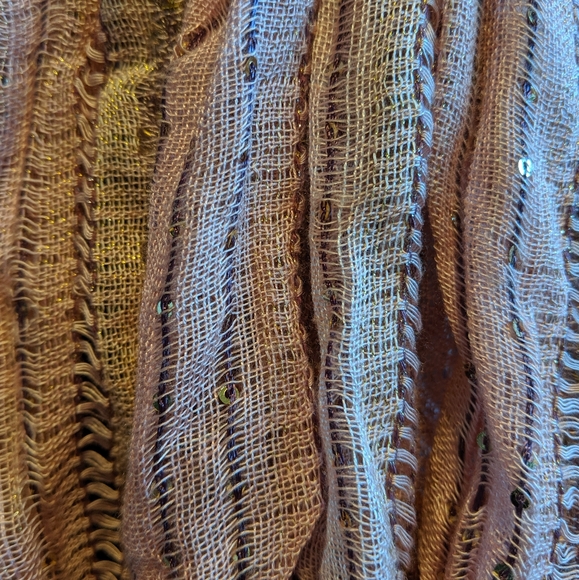 🍍Blush Pink Shimmer Infinity Scarf 🍍 - Picture 7 of 7